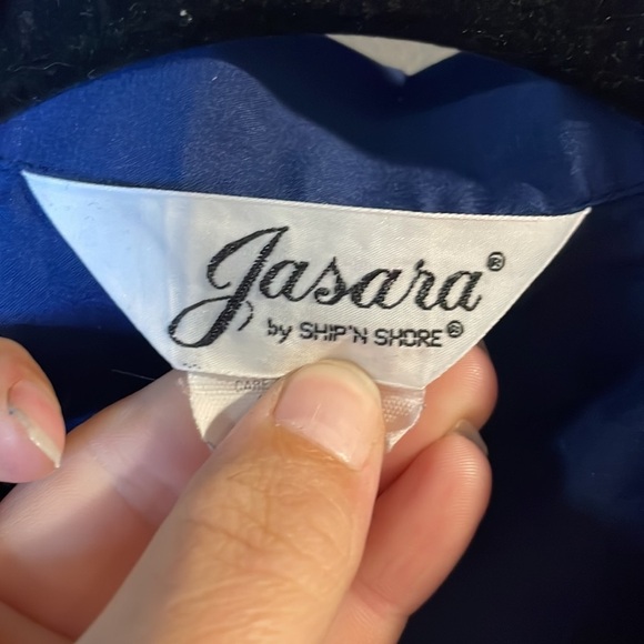 Vintage navy blue button down short sleeve blouse - Picture 3 of 12